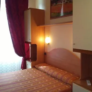 hotel-starlight.it-romehotels.com/